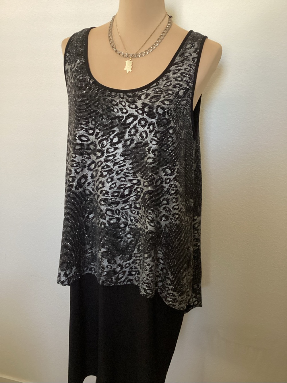 SLNY Black & Silver Leopard-Print Sleeveless Midi Dress